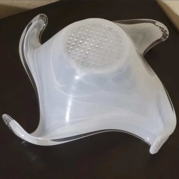 Art Glass Hand Blown Bowl Waffle Bottom White Glass - Picture 4 of 4